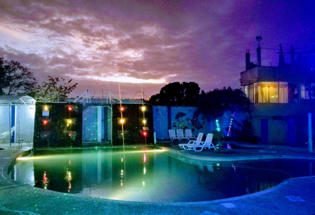 Rio Suites Tonsupa Exteriér fotografie
